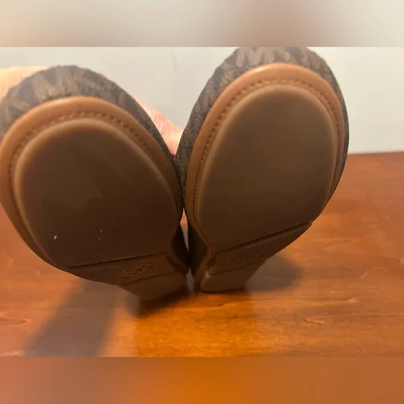 Michael, Michael Kors brown signature Felicia driving moccasin flats 7.5M - Picture 7 of 10